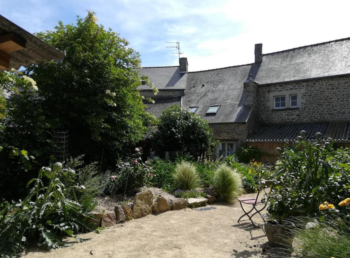 La Suite Tremignon Mégrit Exterior photo