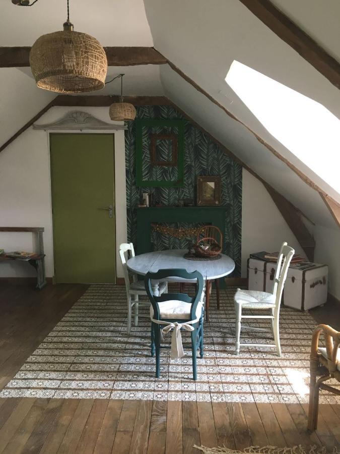 La Suite Tremignon Mégrit Exterior photo